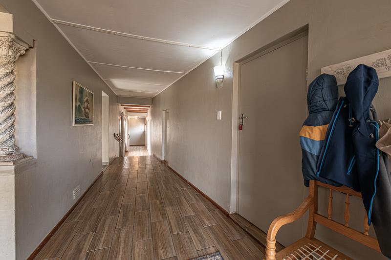 4 Bedroom Property for Sale in Riviersonderend Western Cape